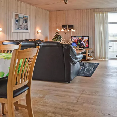 Awesome Home In Harboore With Sauna بيت للعطل