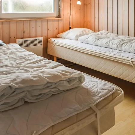 Awesome Home In Harboore With Sauna هاربور